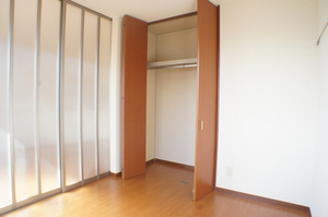 ヴィラ・プロスパーＢ 202号-3