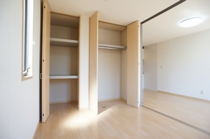 ヴィラ・ポレールＡ 203号-6