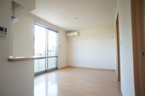 ヴィラ・ポレールＢ 201号-2