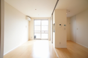 パール・タウンＢ 203号-3