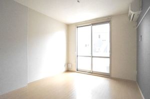 クレシェンテE 103号-3