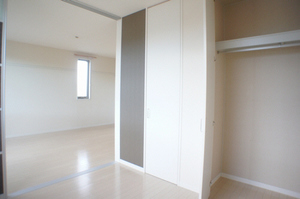 ヴィセオ・セ・ラ・ヴィD 202号-5