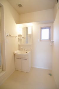 ルナヒルズ 203号-8