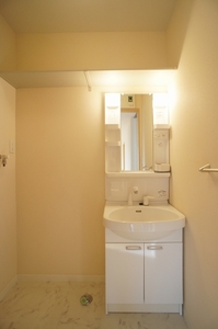 セレーノＣ 103号-8