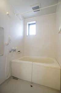 ボヌール・トロワ 202号-9