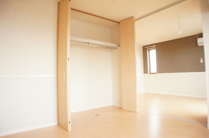 シャーメゾン百寿 201号-6