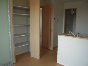 プレジオ飯塚 202号-3