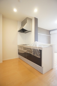 ヴィラ・エステート A 102号-4