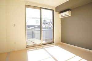 カーサ　ファルコーネ 201号-2