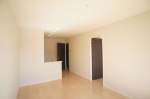 プレジールＡ 202号-3