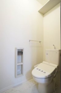 クローバーメゾン 102号-8