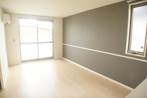 ヴィラーチェ　Ｊ 205号-2