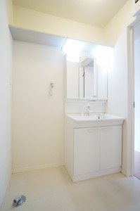 プルミエ小山 202号-7