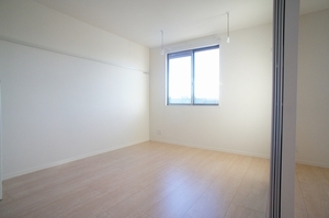 グランドソレーユＢ 202号-8