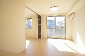 アンソレイエ ヴィラB 102号-2