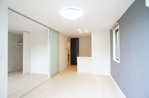 ラフォーレＥ 201号-2