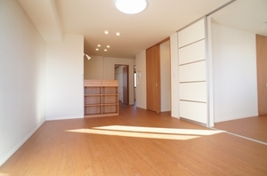 シャーメゾン・ヴィラⅢ 202号-4