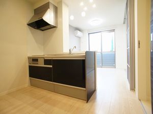 インペリアル　ウェスト 202号-5