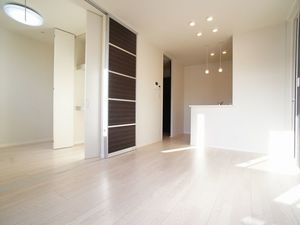 インペリアル　イースト 201号-3