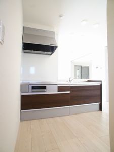 インペリアル　イースト 201号-5