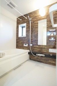 シャーメゾン城山公園 102号-8