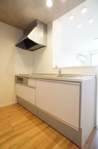 メゾン・ベルデュール三番館 205号-3