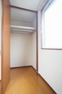 ヴィラグートＡ 101号-8