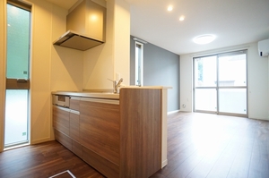 アルファソレイユ 101号-3