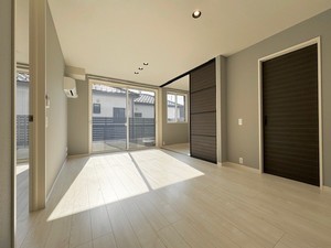 ラナフラット 103号-2
