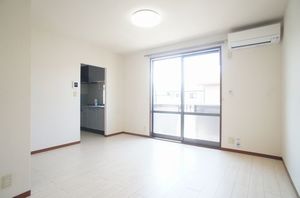 クレストタウンF 201号-2