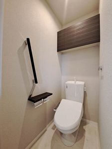 メーデン・コート 101号-11