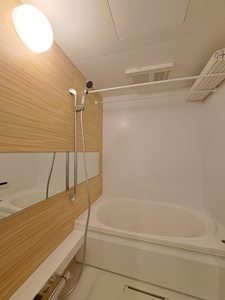 メーデン・コート 102号-9