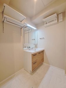 メーデン・コート 102号-10