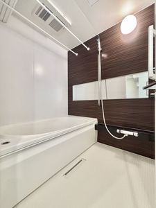 メーデン・コート 201号-9