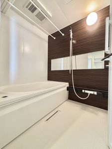 メーデン・コート 202号-9