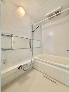 メーデン・コート 305号-10