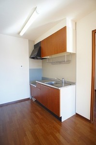 シャーメゾン中野Ｂ 101号-3