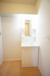 ヴィラ　ルミエール 105号-8