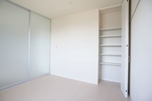 フォレスト 三室 202号-4