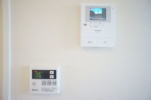 フォレスト 三室 202号-6