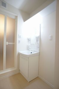 フォレスト 三室 202号-8