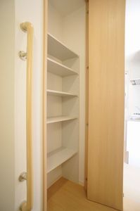 プチ・フルール 201号-7