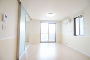 フロントマーレＡ 202号-2