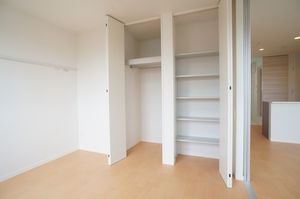 トロン・ルーチェ 203号-7