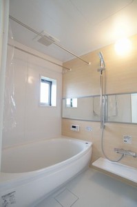 トロン・ルーチェ 203号-9