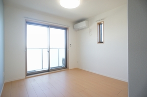 プレジール総社 301号-5