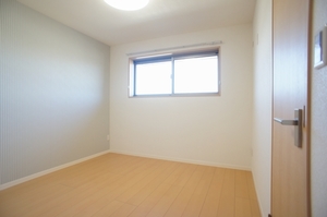 プレジール総社 301号-7