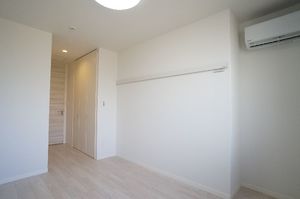 メゾンエテルネル 202号-8