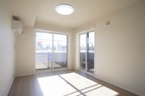 シャーメゾンオーク 103号-2