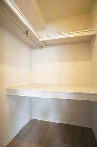 シャーメゾン表町 202号-8